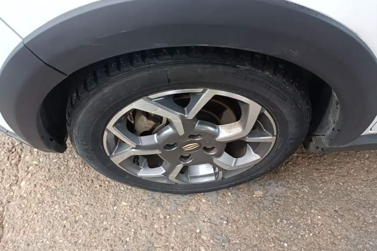 Used Geely Auto Vision X1 2017 1.3L Automatic Player Edition