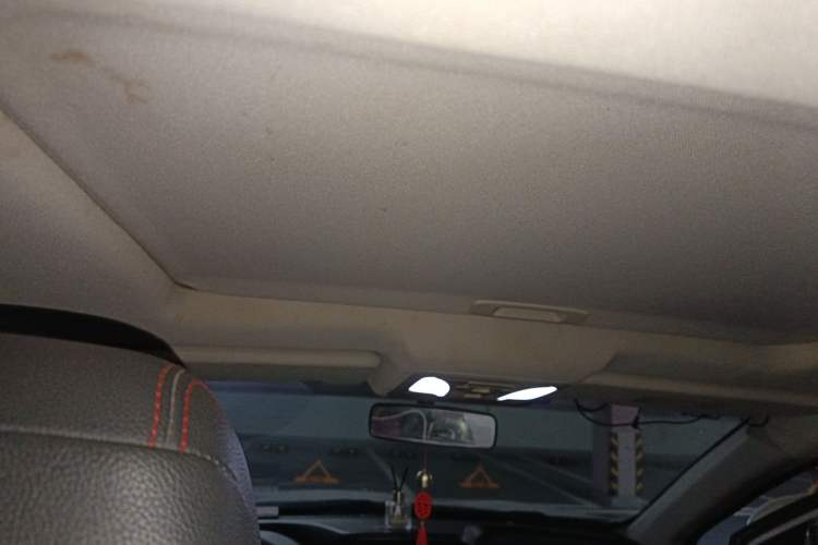 Used Dongfeng Aeolus AX7 2016 2.0L Automatic Zhiyi Trim Headliner