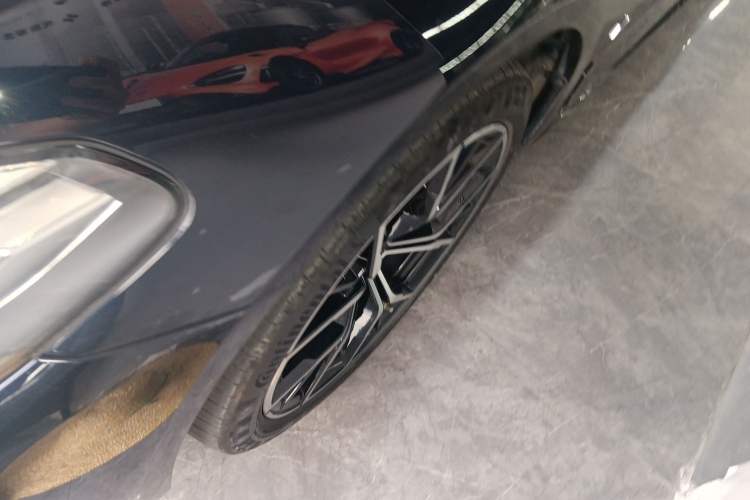 Used BMW 5 Series 2023 530Li Luxury Edition M Sport Package