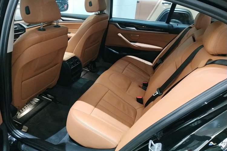 Used BMW 5 Series 2018 528Li Launch Special Edition
