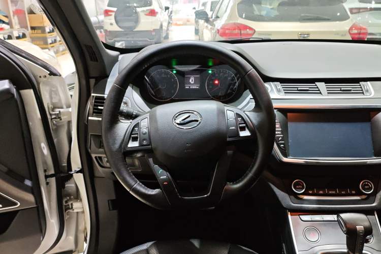 Used Land X7 2015 2.0T Panoramic Prestige Edition