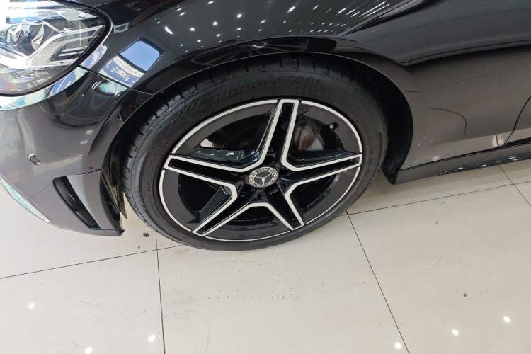 Used Mercedes-Benz C-Class 2022 Refreshed C 260 Coupe Exterior 4