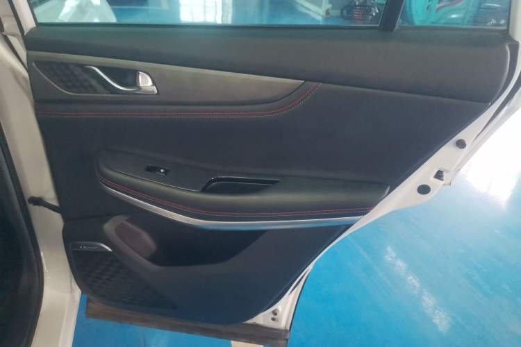 Used Changan CS75 2021 Honor Million Edition 280T DCT Luxury Model
