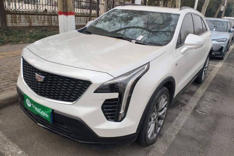 Used Cadillac XT4 2022 28T Four-Wheel Drive Platinum Edition