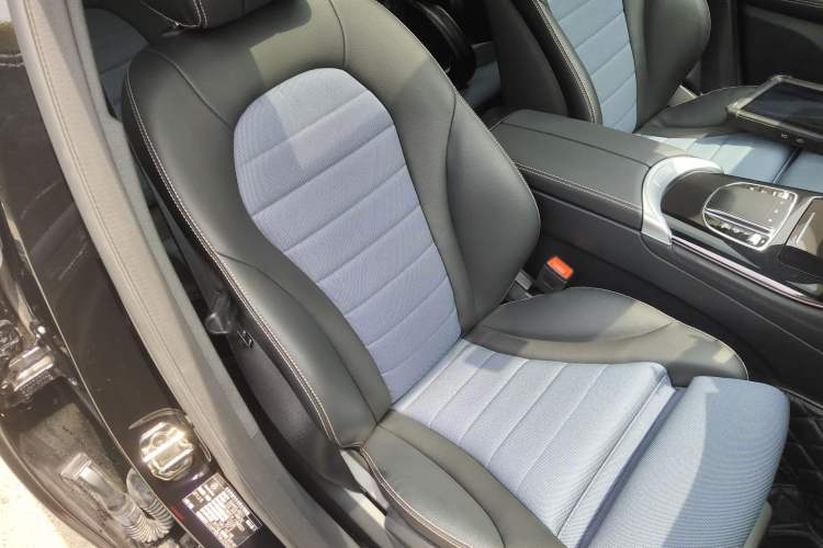 Used Mercedes-Benz EQC 2020 EQC 350 4MATIC Right Front Seat