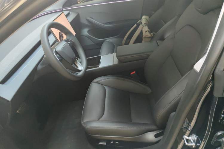 Used Tesla Model 3 2025 Rear-Wheel-Drive Version Left Front Seat