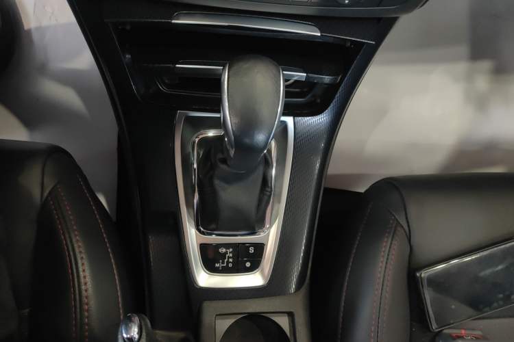 Used Citroen C5 2014 1.6T Automatic Luxury Model Gear Lever