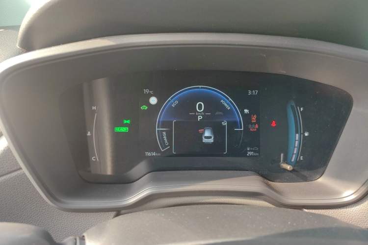 Used Toyota Corolla Cross 2023 Dual-Motor 2.0L Pioneer Edition
