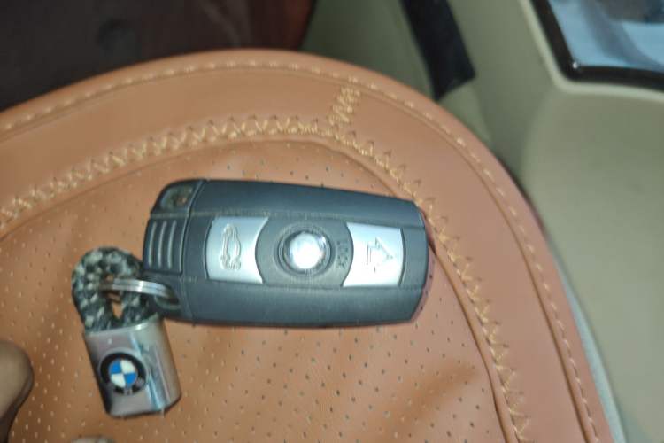 Used BMW 5 Series 2010 523Li Luxury Model Vehicle Key