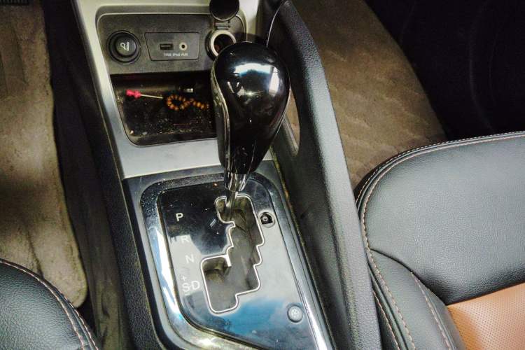 Used JAC Refine S3 2014 1.5L CVT Luxury Smart Model