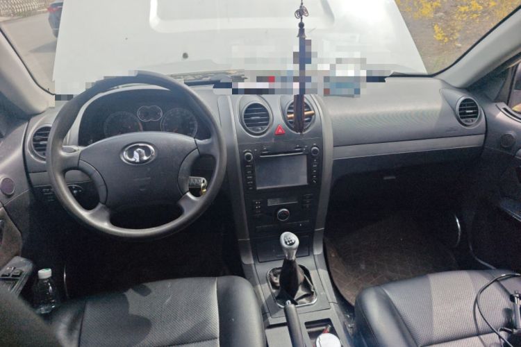 Used Haval H3 2012 Ruiyi Edition 2.0L Luxury Model Center Console