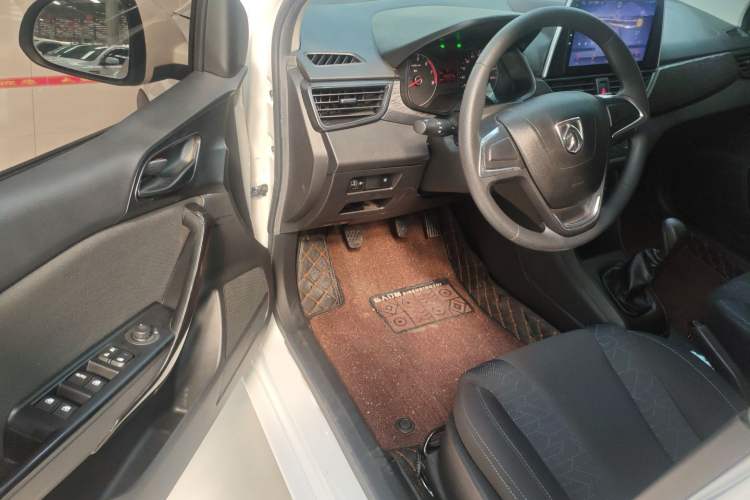 Used Baojun 310 2020 1.2L Manual Comfort Edition