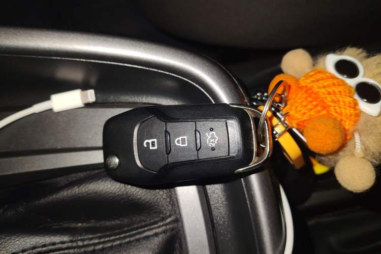 Used Ford Escort 2015 1.5L Automatic Fashion Model
