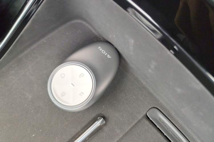 Used AION V 2024 Aion Tyrannosaurus 750 Smart Flagship Edition
