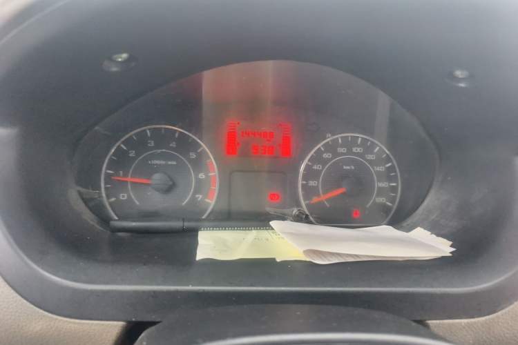 Used Wuling Rongguang V 2016 1.5L Practical Version Instrument Cluster