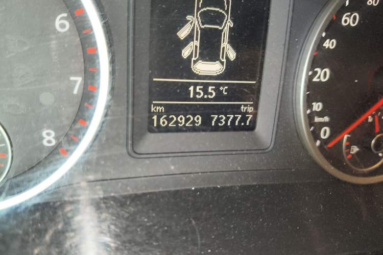 Used Volkswagen Tiguan 2012 1.8TSI Automatic Two-Wheel Drive Trend Edition Odometer Close Up