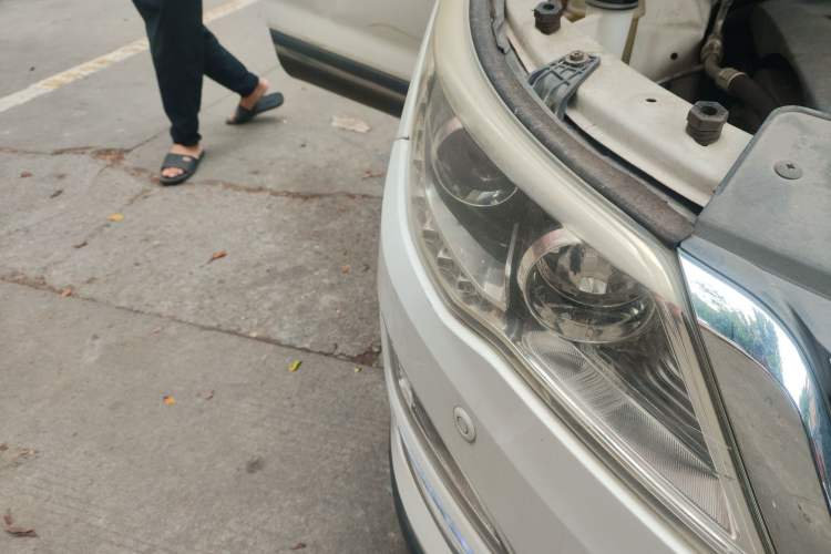 Used Baojun 560 2016 1.8L iAMT Luxury Model Right Front Headlight