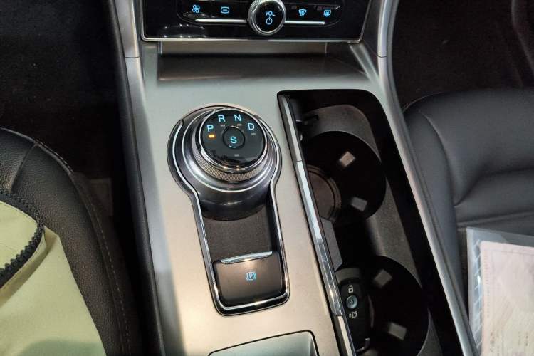 Used Ford Mondeo 2020 EcoBoost 200 Stylish Model
