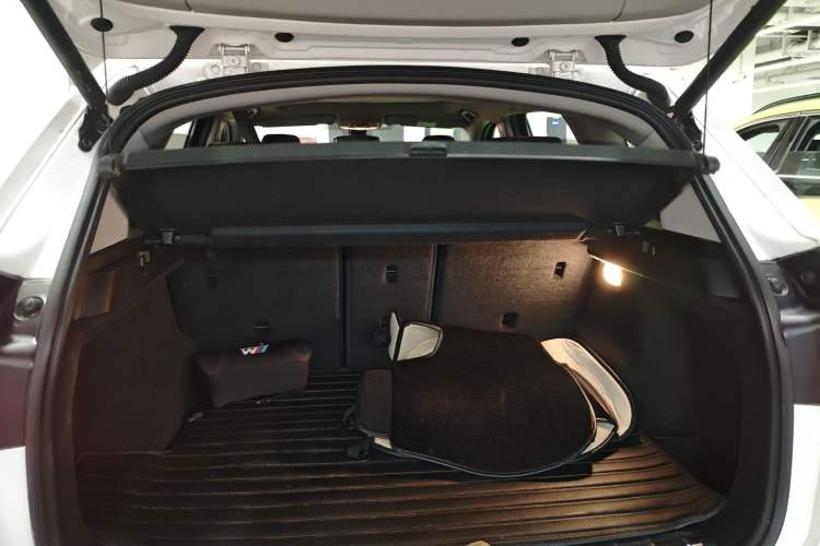 Used BMW X1 2019 sDrive20Li Leading Model
