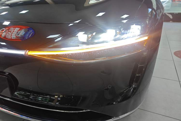 Used Hima Stelato S9 2025 Extended-Range Ultra
