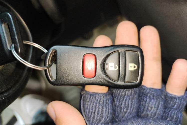 Used Nissan Qashqai 2012 1.6XE Wind 5MT 2WD