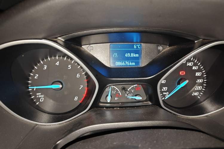 Used Ford Focus 2012 Hatchback 1.6L Manual Fashion Edition
