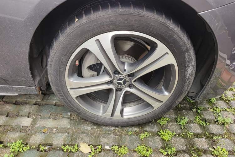 Used Mercedes-Benz E-Class 2019 E 200 L Sport Edition
