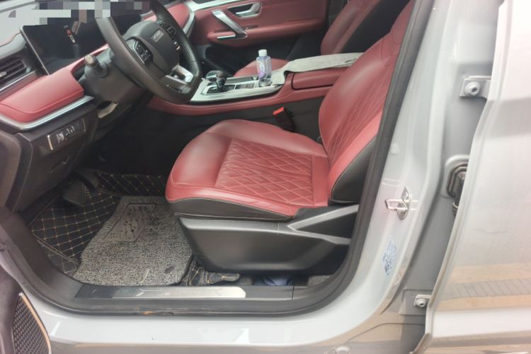 Used JETOUR X70 PLUS 2024 Champion Edition 1.5T DCT Champion MAX 7-Seater
