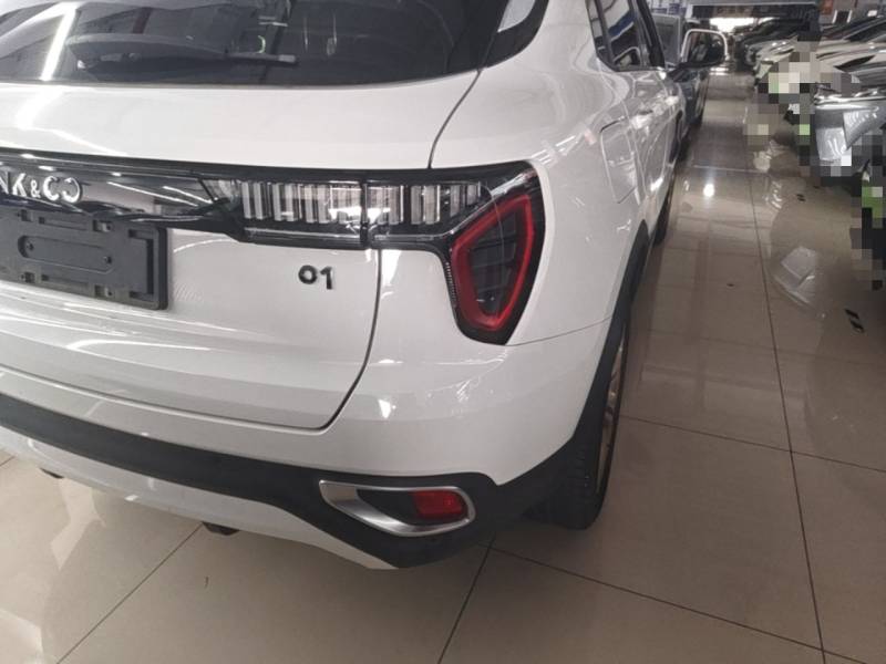 Used Lynk & Co 01 2017 2.0T Two-Wheel Drive Pro Edition — 7
