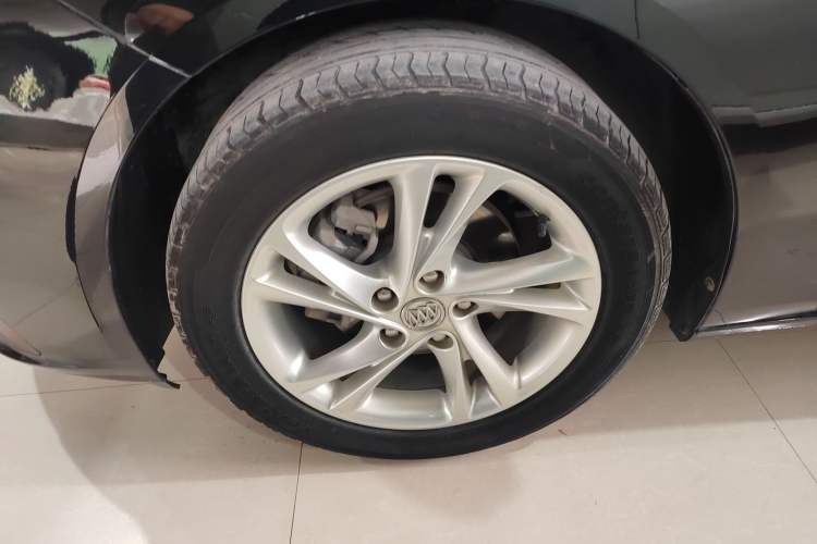 Used Buick Regal 2022 552T Smart Edition Left Front Wheel Hub