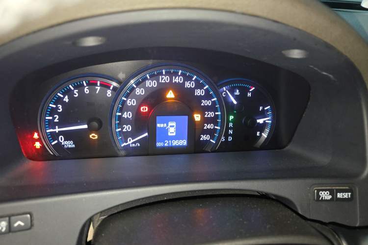 Used Toyota Crown 2012 2.5L Royal Instrument Cluster