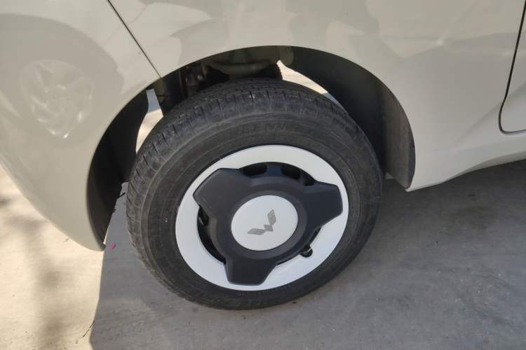 Used Wuling Hongguang MINIEV 2024 3rd Generation 170 km Exterior 5