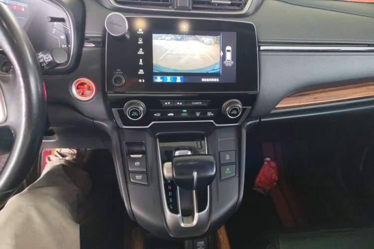 Used Honda CR-V 2017 240TURBO CVT Front-Wheel Drive Fashion Edition
