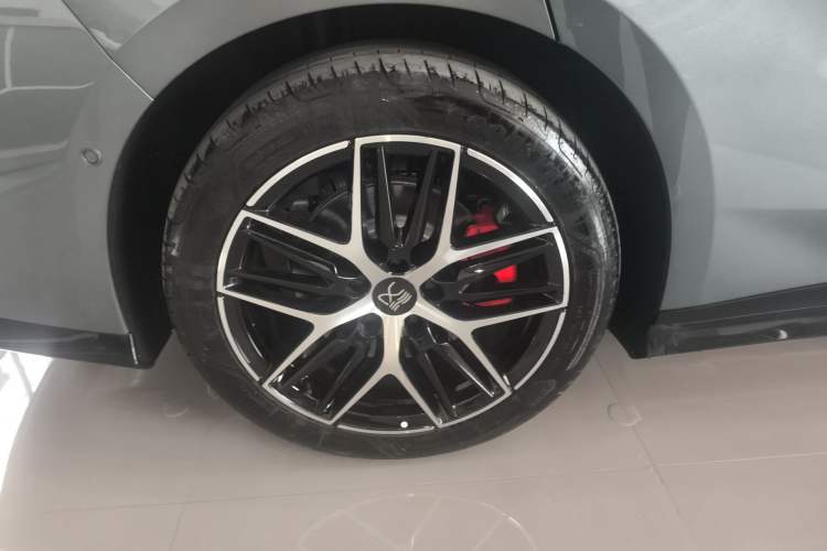 Used BYD Han L 2025 DM-p Four-Wheel-Drive LiDAR Flagship Model
