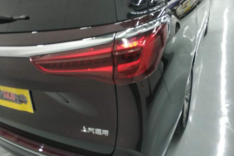 Used Buick GL8 2020 Avenir Avia Six-Seat Deluxe Edition