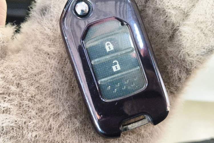 Used Honda Vezel 2020 1.5L CVT Pioneer Edition
