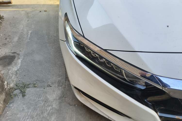 Used Honda Accord 2018 260TURBO Elite Edition China V Exterior 6