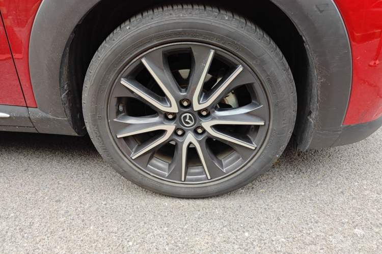 Used Mazda CX-3 2018 2.0L Automatic Prestige Edition Right Front Wheel Hub