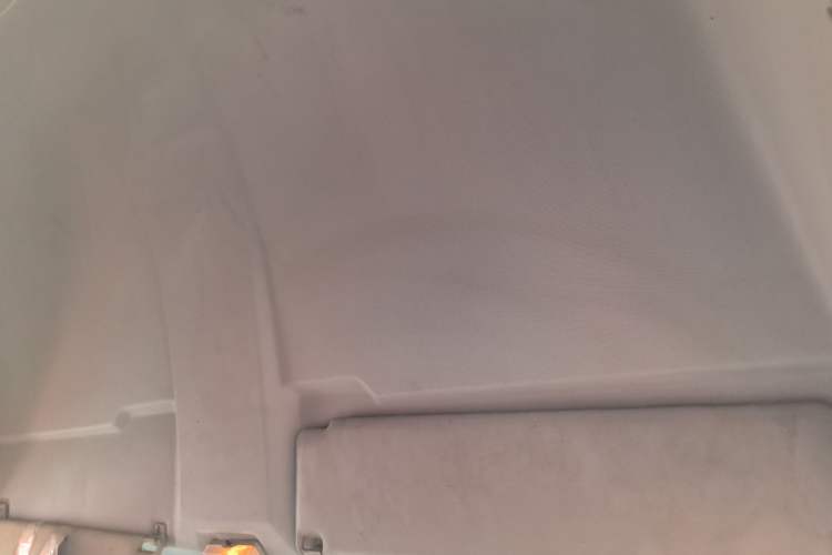 Used Iveco Daily 2017 2.8T V35 Cargo Van Mid-Roof 3/6 Seats 43S5
