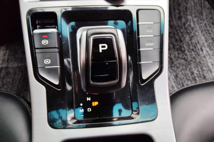 Used Geely Auto Emgrand GL 2019 1.5T DCT Elite Smart Edition
