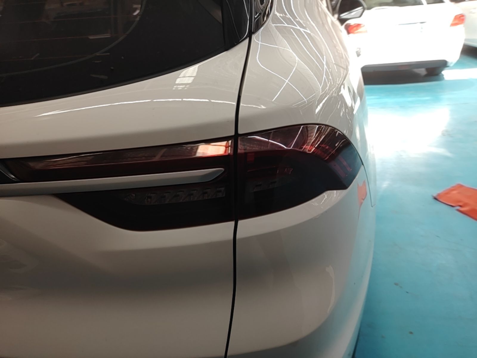 Geely Auto Haoyue 2022 1.8TD DCT Luxury 7-Seater — снимка 9