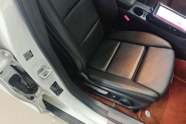 Used Mercedes-Benz GLA 2017 GLA 200 Fashion Model
