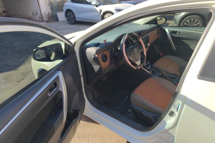 Used Toyota Levin Hybrid E+ 2019 1.8L GS E-CVT Elite Model with Sunroof Driver Seat