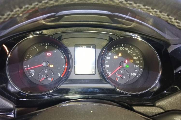 Used Volkswagen Sagitar 2018 280TSI DSG Comfort Model Instrument Cluster