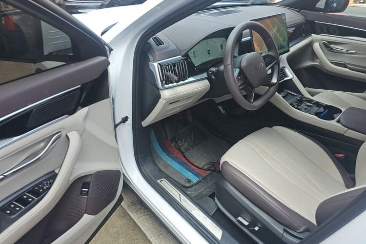 Used BYD Song PLUS New Energy 2025 EV Smart Drive Edition 605km Flagship Model