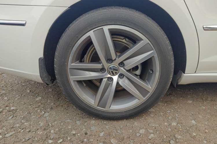 Used Volkswagen FAW-Volkswagen CC 2015 1.8TSI Luxury Model
