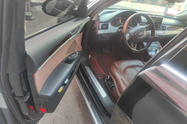Used Audi A8 2012 A8L 50 TFSI quattro Comfort model

