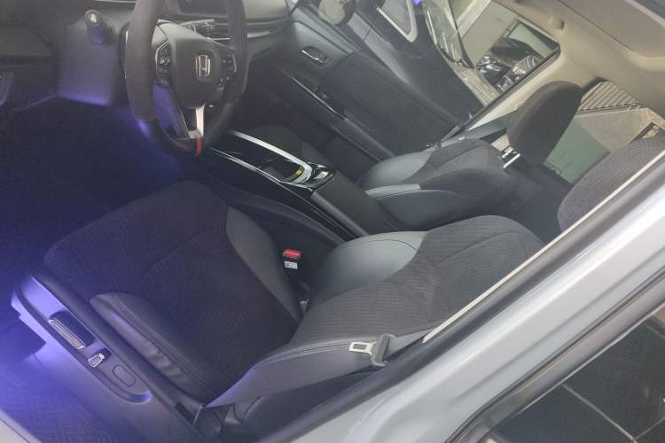 Used Honda Elysion 2024 2.0L eHEV Comfort Edition