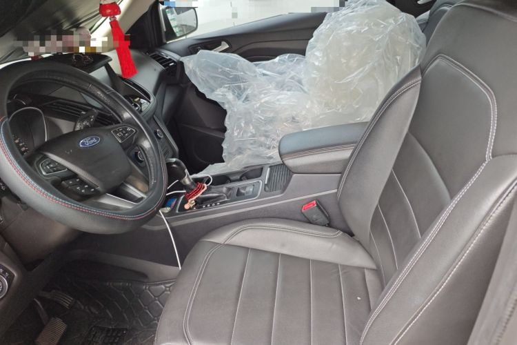 Used Ford Kuga 2017 EcoBoost 180 Two-Wheel-Drive Tiger Leap Model
