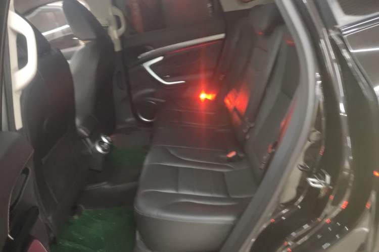 Used Wey VV7 2017 2.0T Ultra-Luxury Version
